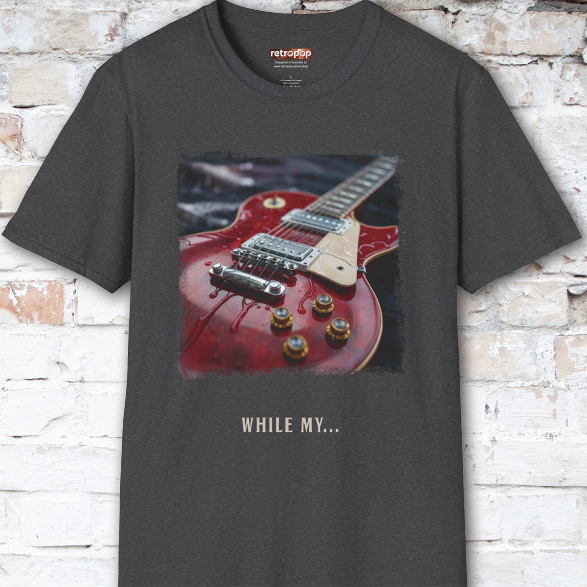 While my guitar gently weeps Unisex T shirt