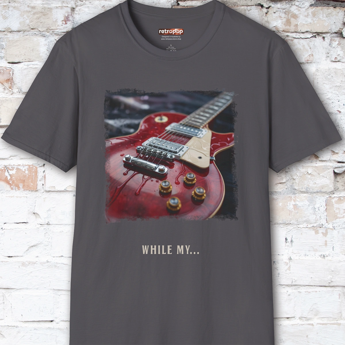 While my guitar gently weeps Unisex T shirt