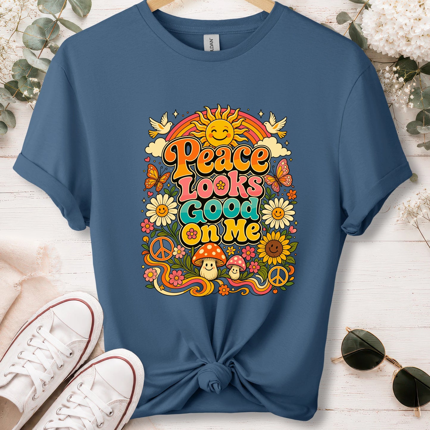 Peace looks good on me unisex T shirt